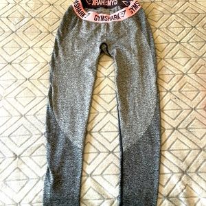 Rare Gymshark grey and pink leggings